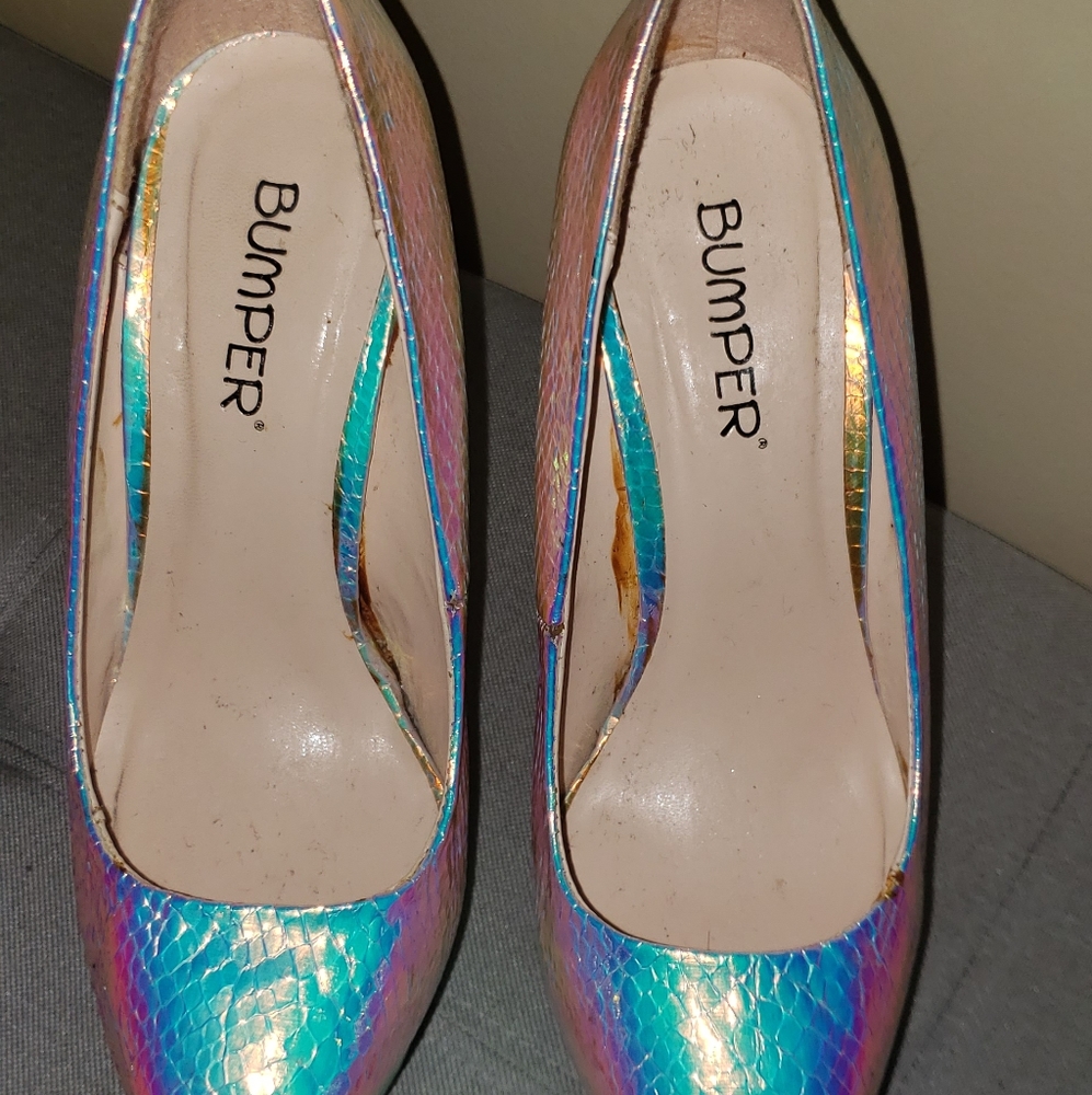 Platform heels... - Picture 3 of 4